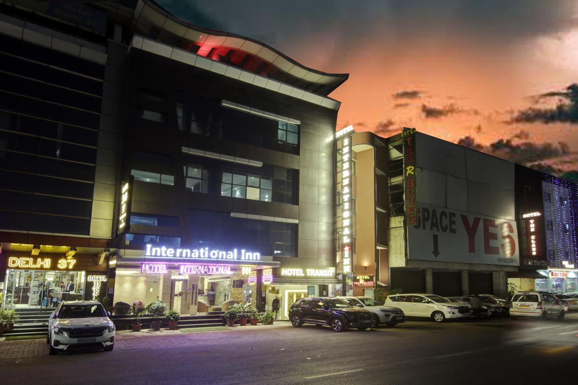 Hotel International Inn - Near Delhi Airport New Delhi Bagian luar foto