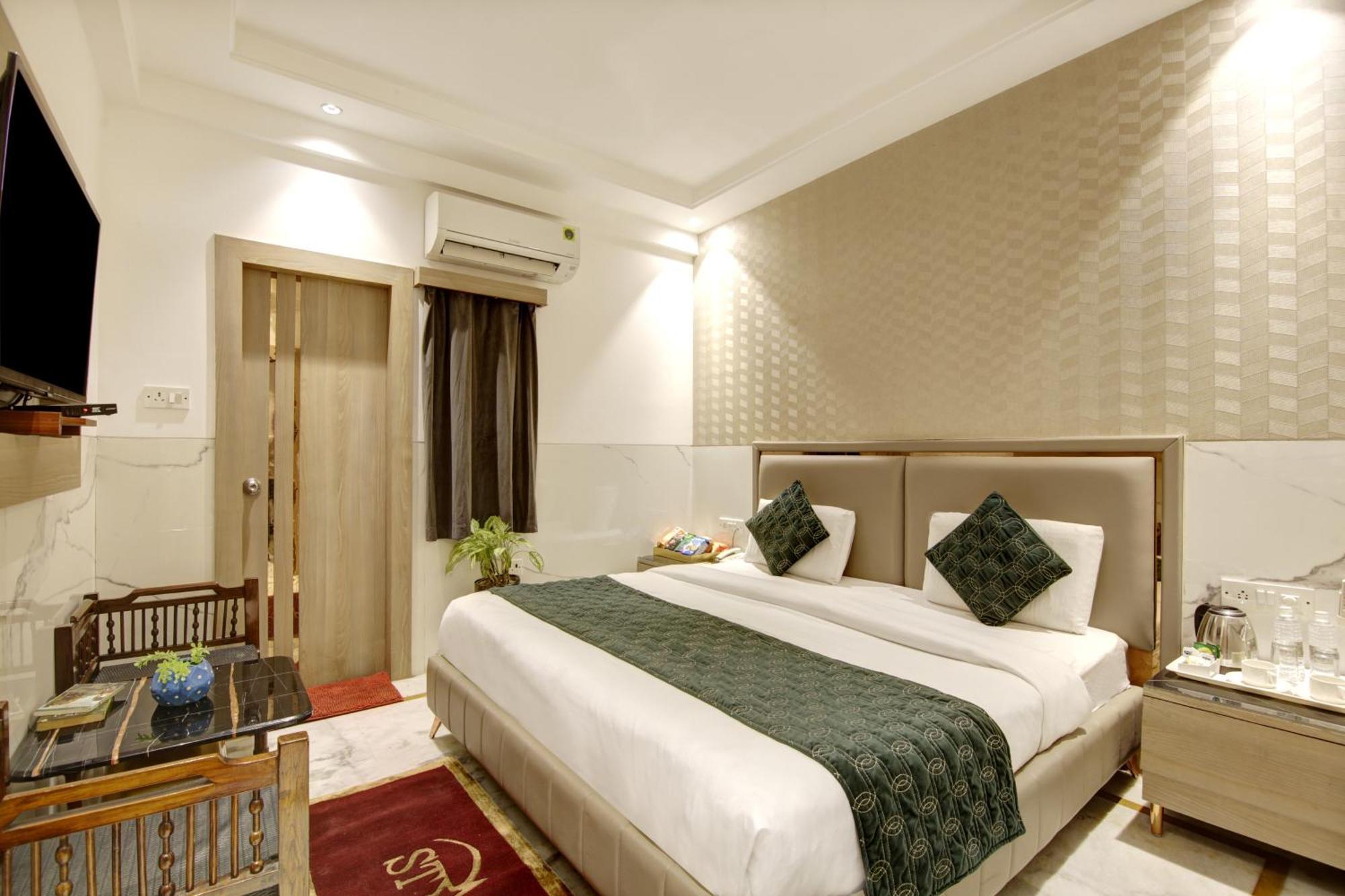 Hotel International Inn - Near Delhi Airport New Delhi Bagian luar foto