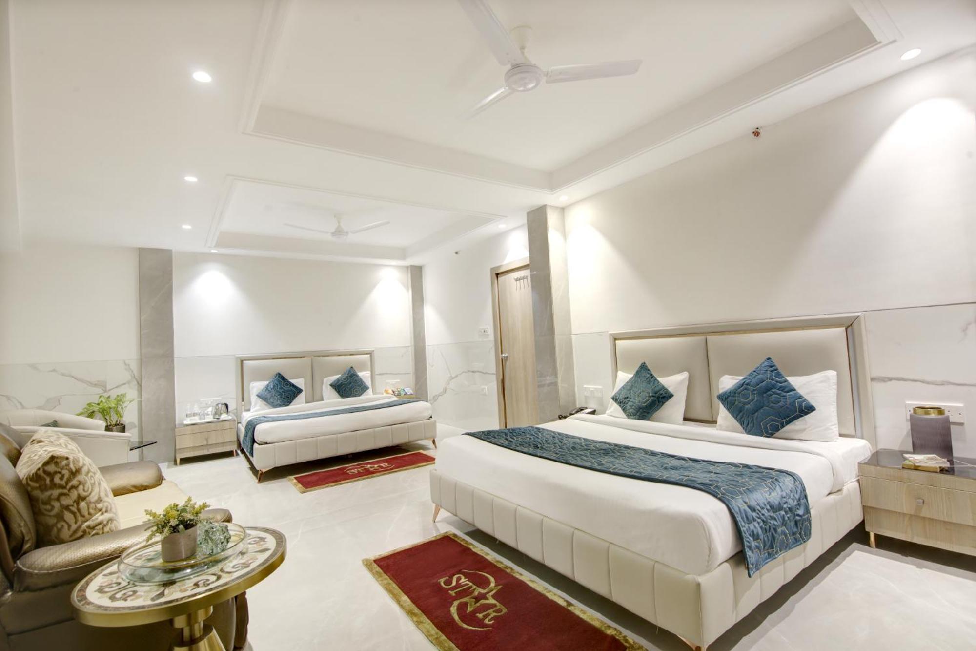 Hotel International Inn - Near Delhi Airport New Delhi Bagian luar foto