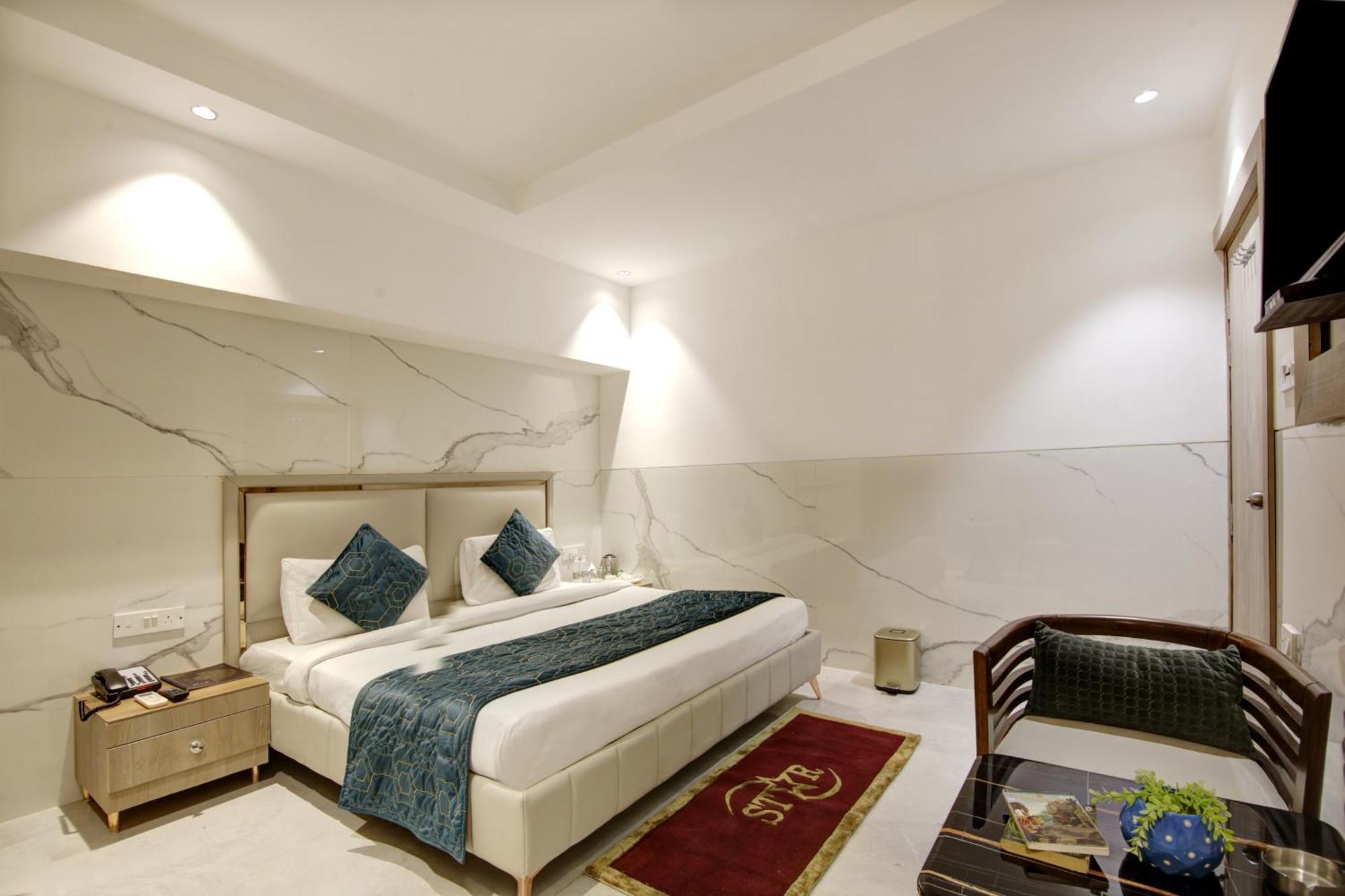 Hotel International Inn - Near Delhi Airport New Delhi Bagian luar foto